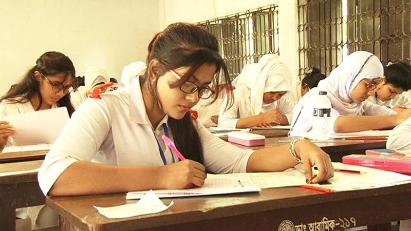 এইচএসসি পরীক্ষার নতুন রুটিন প্রকাশ হয়নি