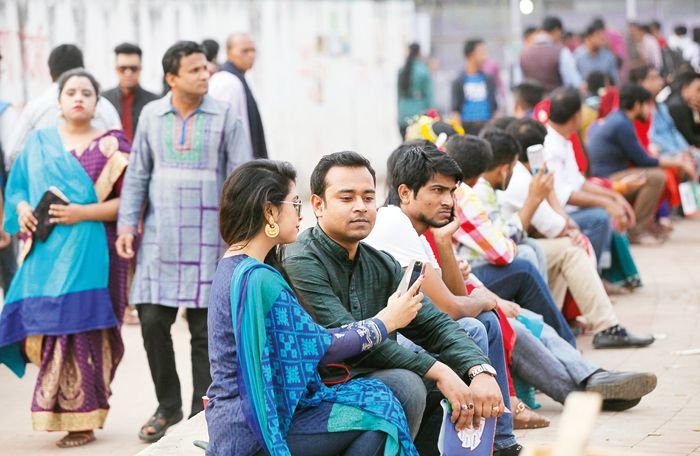 বাংলাদেশের নিরসনে আত্মকর্মসংস্থানের ভূমিকা নিরূপণ । SSC ২০২৪ ব্যবসায় উদ্যোগ ৫ম সপ্তাহ অ্যাসাইনমেন্ট